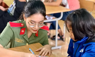 Lớp học tiếng Anh miễn phí cho trẻ em ở Kon Tum, Đắk Lắk