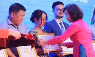 Phóng viên Tiền Phong đoạt giải nhì Giải Báo chí TP Đà Nẵng 