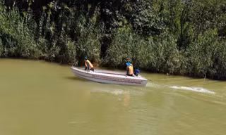 Thanh niên tử vong khi cùng bạn bơi qua sông