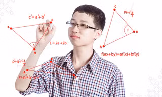 Cậu bé biết đọc, biết tính từ 18 tháng bây giờ ra sao?