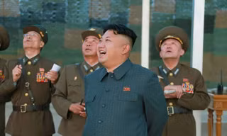 Ông Kim Jong-un chỉ đạo đơn vị huấn luyện phi công