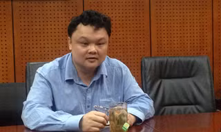 Ông Nguyễn Thế Tân, Phó Tổng Giám đốc VCcorp chia sẻ thông tin với báo giới chiều 5/11/2014.