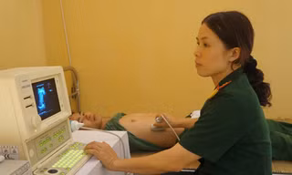 Sáng như chị Sao