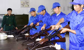 Công việc hằng ngày của lính thợ Kho K97.