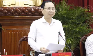 Bí thư Cần Thơ: Không để tình trạng cơ quan bỏ trống, cán bộ công chức ngồi tụ tập đầu năm