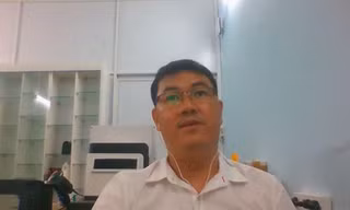 Ông Nguyễn Vũ Quốc Anh trong 1 lần họp báo online để giải đáp thông tin về công ty.