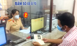Bản tin 8H: Chính thức được đăng ký xe tại nơi tạm trú từ ngày 15/8/2023