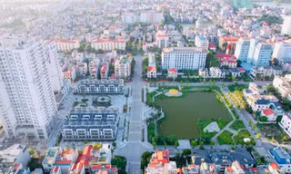 UBND tỉnh Bắc Ninh họp thường kỳ tháng 7 sau hợp nhất với tỉnh Bắc Giang. Ảnh: Nguyễn Thắng