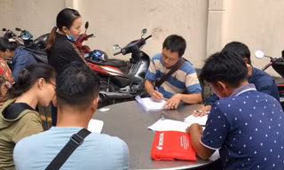Khách hàng làm đơn tố cáo công ty Alibaba.
