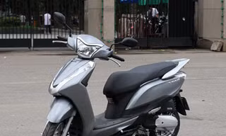Review Honda Lead mới qua ảnh