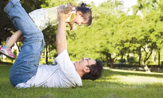 Sure Prevent với nét son đẹp khơi nguồn yêu thương