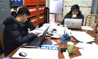 Những 'lính thợ' thầm lặng