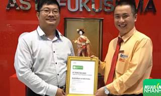 Anh Trương Công Khanh nhận giấy chứng nhận Thành viên Partner bán hàng xuất sắc trên hệ thống Mạng xã hội MuaBanNhanh.com/0982100120