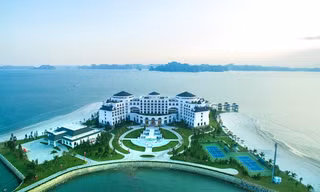 Vinpearl Hạ Long Bay Resort – Thiên đường “3 trong 1“