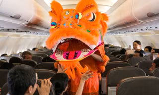Jetstar Pacific tổ chức trung thu cho hành khách trên bầu trời