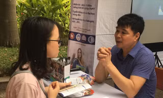 Ngoại ngữ đang là rào cản đối với sinh viên Ảnh: Nghiêm Huê