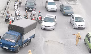 Lùi thời điểm xử phạt xe không chính chủ