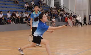 Nữ sinh viên Kiến trúc tranh tài thể thao