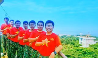 Lễ chào cờ đặc biệt nơi đảo tiền tiêu của Tổ quốc