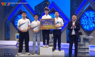 Nam sinh Hà Nội chiến thắng cuộc thi tuần Đường Lên Đỉnh Olympia sau màn rượt đuổi