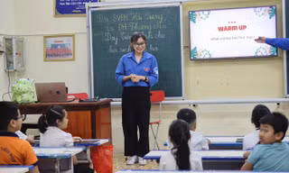 Những buổi "đứng lớp" của Gia sư Áo xanh: Mong thiếu nhi được phát triển toàn diện