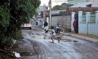 Khốn khổ vì...đường mới! 