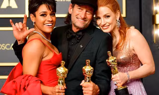 Tổng kết Oscar 2022: Tượng vàng kẻ ăn không hết, người lần chẳng ra, chỉ có drama ở lại!