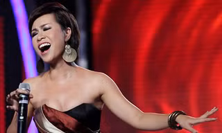 Uyên Linh gây nên cơn sốt trong cuộc thi Idol 2010. Ảnh: BHD.