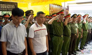 Tiễn biệt trung úy công an hy sinh ở Thái Bình: 'Tôi như mất đi người em ruột'