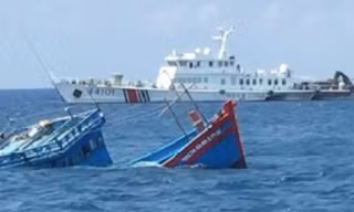 Philippines lên tiếng vụ Trung Quốc đâm chìm tàu cá Việt Nam