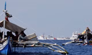 Căng thẳng xuất hiện sau vụ Philippines tố cáo Trung Quốc tịch thu trái phép ngư cụ của dân Philippines (Ảnh: Reuters)