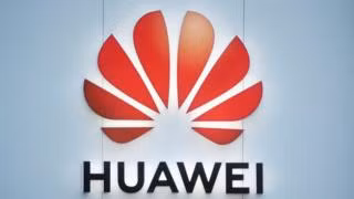 Chính phủ Anh có thể sắp đưa ra lệnh cấm các nhà mạng mua mới thiết bị của Huawei. (Ảnh: BBC)