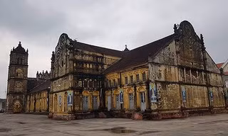 Nhà thờ Bùi Chu. Ảnh: M.Đ