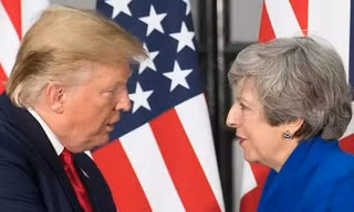 Tổng thống Mỹ Donald Trump và Thủ tướng Anh Theresa May