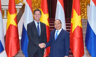 Thủ tướng Nguyễn Xuân Phúc và Thủ tướng Hà Lan Mark Rutte. (Ảnh: Như Ý)
