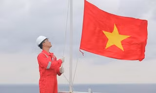 Bà Lê Thị Thu Hằng