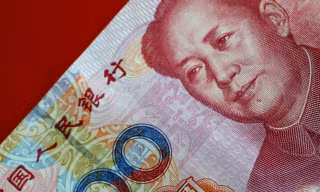 Thương chiến leo thang, Trung Quốc lại đánh tụt đồng nhân dân tệ