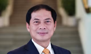 Thứ trưởng Ngoại giao Nguyễn Thanh Sơn