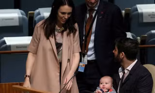 Thủ tướng New Zealand cùng người yêu và con gái trong dịp tham dự kỳ họp của Đại hội đồng Liên Hợp quốc vào tháng 9/2018. (Ảnh: Reuters)