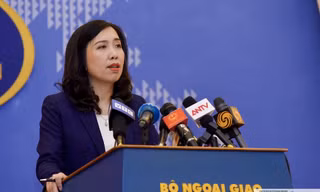 Bà Lê Thị Thu Hằng