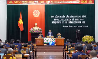 Giám đốc sở Ngoại vụ Quảng Bình có số phiếu tín nhiệm cao thấp nhất 