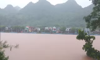 Mưa lũ tại miền Trung làm 6 người chết và mất tích