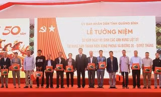 Khúc tráng ca trên con đường bất tử