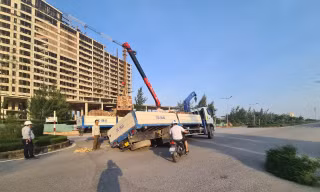 Xe sụt hố