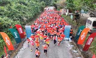 Mãn nhãn với đường đua Marathon dưới tán rừng nguyên sinh Phong Nha – Kẻ Bàng 