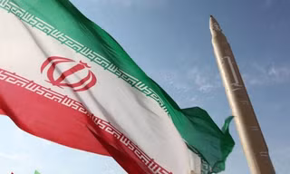 [ẢNH] Iran phóng hàng loạt tên lửa thị uy sức mạnh