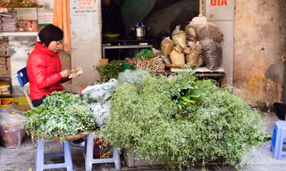 [ẢNH] Hà Nội nồng nàn trước giờ đón Giao thừa