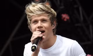 ‘Trai ngoan’ Niall bỗng nhiên quá khích