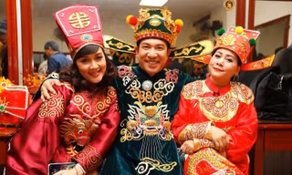 Một ông hai bà Táo