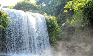 Nhiều điểm du lịch, vui chơi giải trí ngay Hà Nội